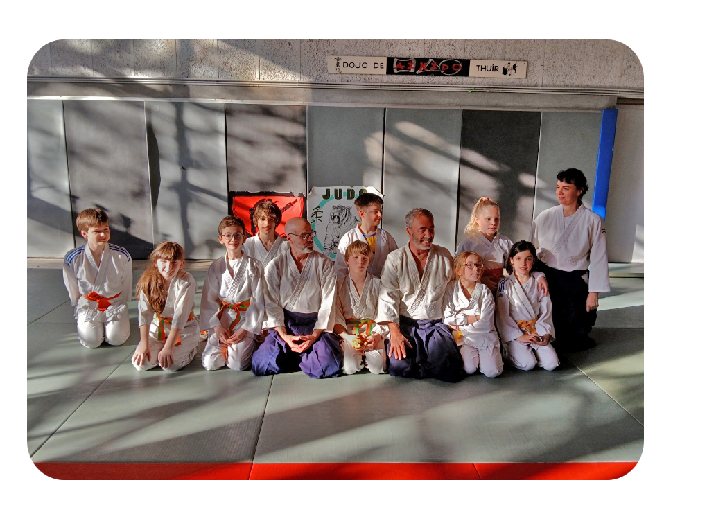 photo du groupe des enfants 2025